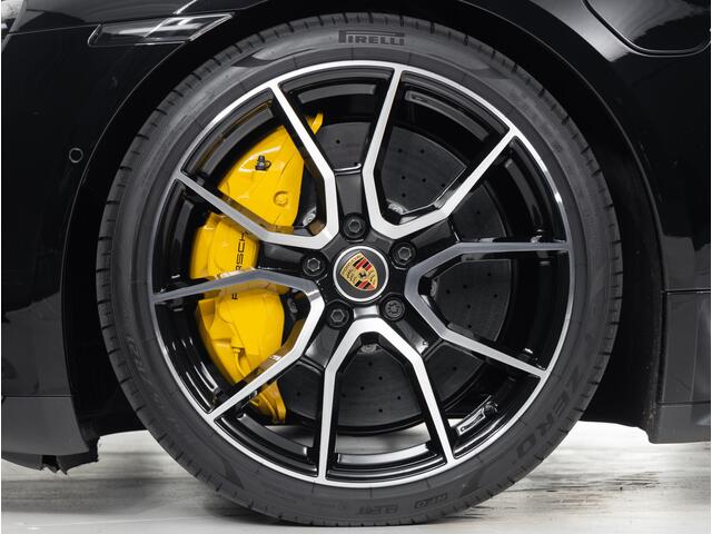 Porsche Taycan Turbo S
