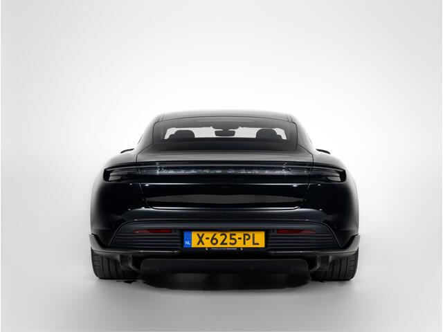 Porsche Taycan Turbo S