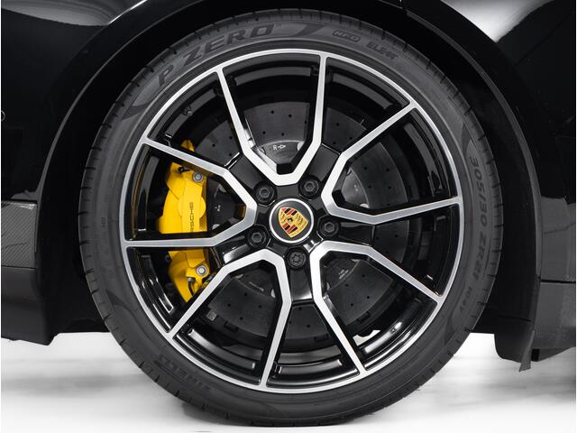 Porsche Taycan Turbo S