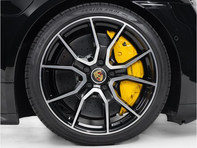 Porsche Taycan Turbo S