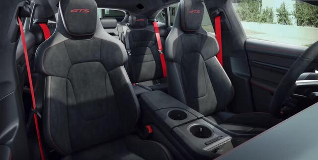 Porsche Taycan GTS Sport Turismo