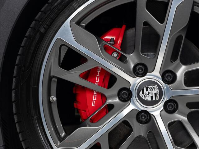 Porsche Taycan 4S Cross Turismo