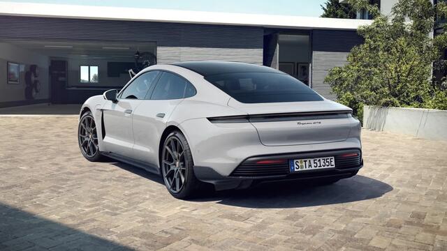 Porsche Taycan GTS