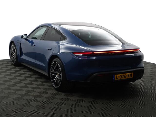 Porsche Taycan Performance 84 kWh- Bijrijdersdisplay, Panoramadak, Sport Chrono Pakket, Apple Carplay/Android Auto, Performance accu Plus