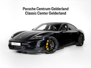 porsche-taycan-gts