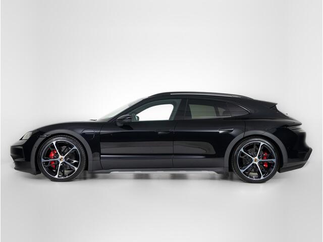 Porsche Taycan 4S Cross Turismo