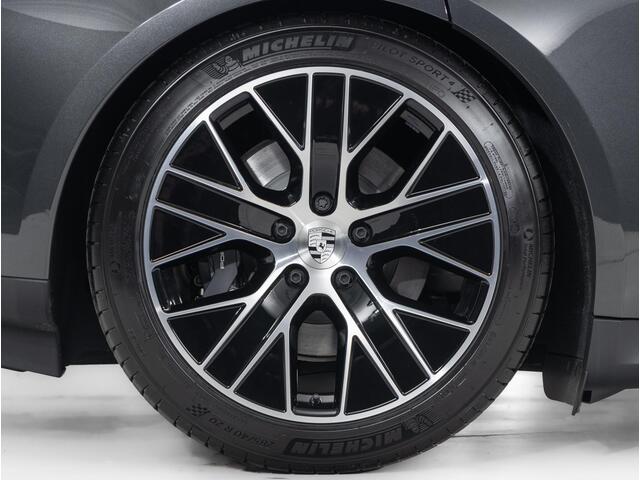 Porsche Taycan 89 kWh