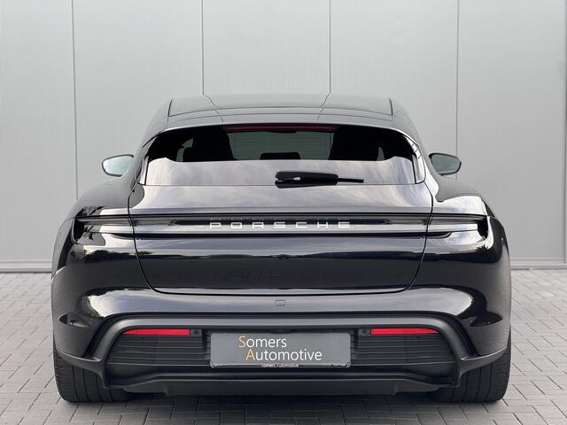 Porsche Taycan Sport Turismo Performance Plus 93 kWh | Panorama | Sport Design | Dual Display | Alcantara hemel + stuur