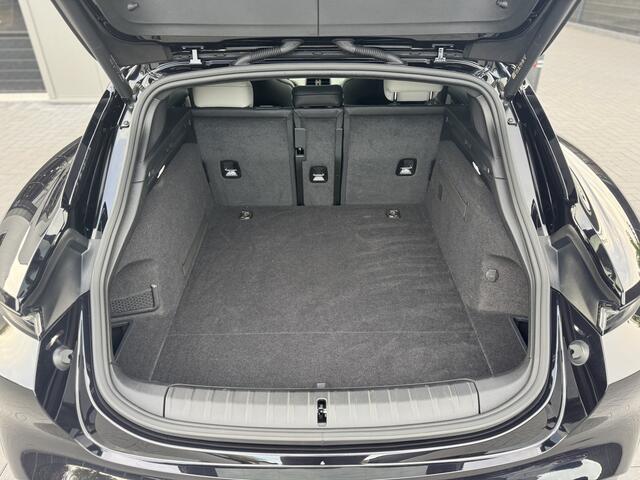 Porsche Taycan Sport Turismo Performance Plus 93 kWh | Panorama | Sport Design | Dual Display | Alcantara hemel + stuur