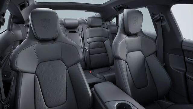 Porsche Taycan Black Edition