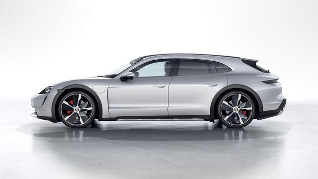 Porsche Taycan 4S Cross Turismo