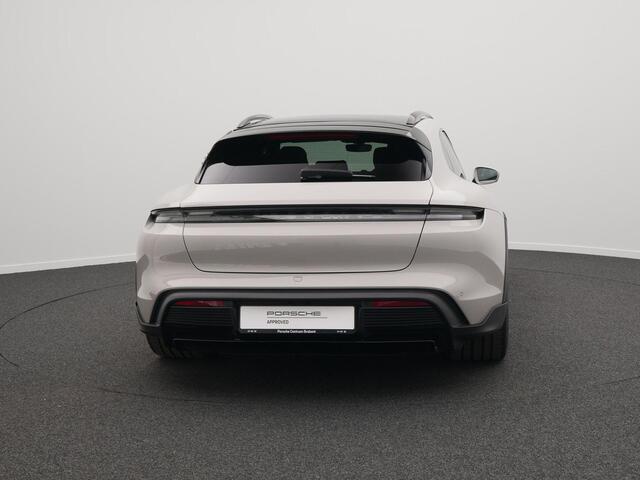 Porsche Taycan Cross Turismo 4