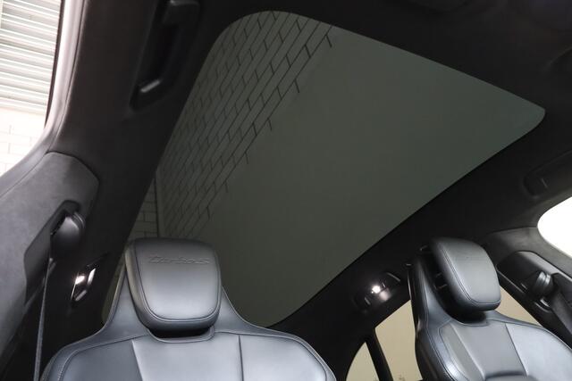 Porsche Taycan Cross Turismo Turbo S **Nieuwprijs ¤ 202.452.-** Carbon I Keramisch I Sport Chrono