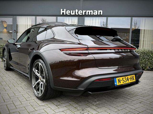 Porsche Taycan Cross Turismo 4 93 kWh Pano/ Bose/ Sportstoelen/ Chrono