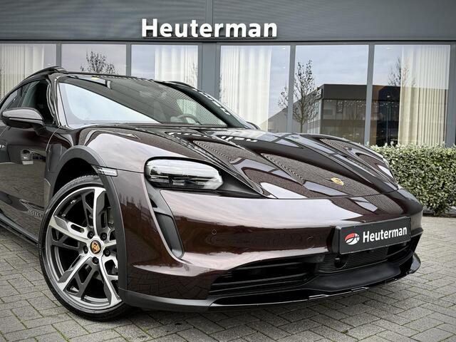 Porsche Taycan Cross Turismo 4 93 kWh Pano/ Bose/ Sportstoelen/ Chrono