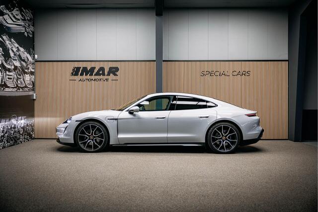 Porsche Taycan Performance 84 kWh | NL geleverd | Sport Chrono | Bose | Electric Sport Sound | Stoelverwarming |