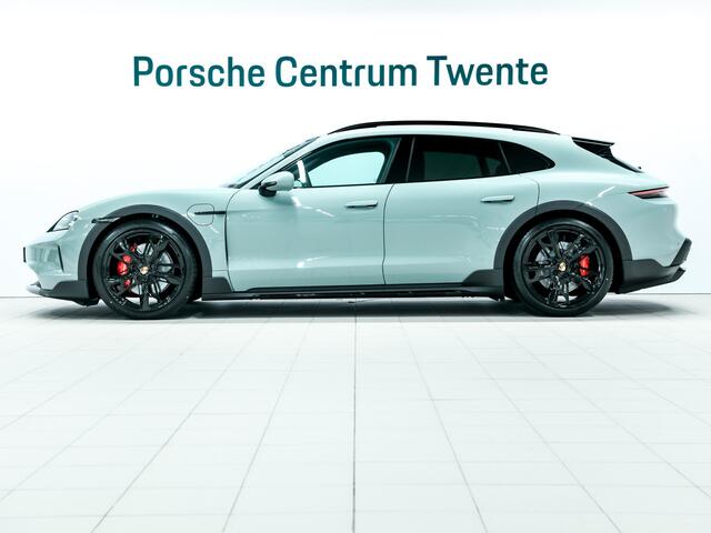 Porsche Taycan 4S Cross Turismo