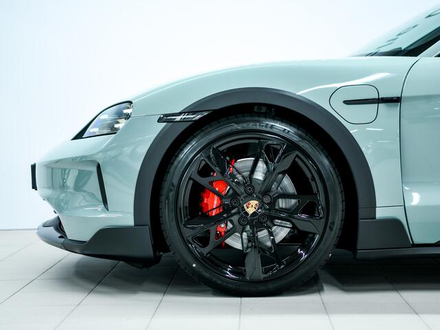Porsche Taycan 4S Cross Turismo