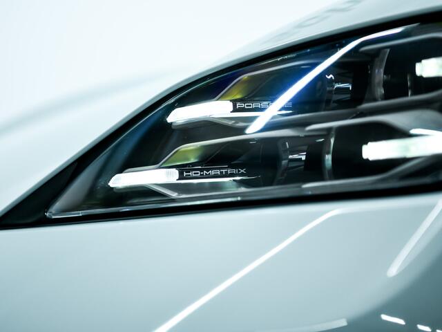 Porsche Taycan 4S Cross Turismo