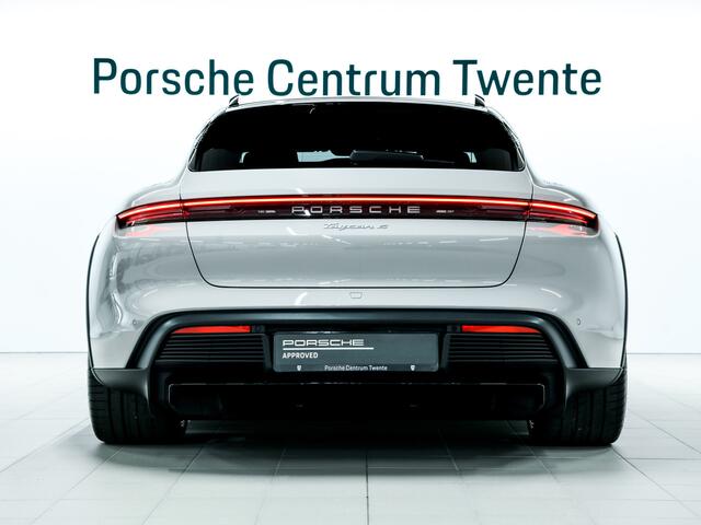 Porsche Taycan 4 Cross Turismo