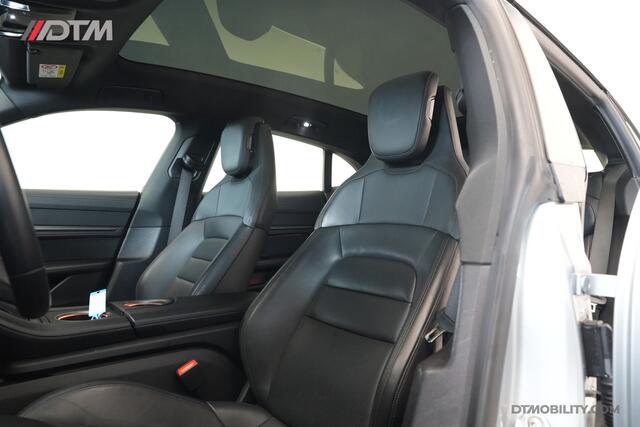 Porsche Taycan Cross Turismo 4 93 kWh Sport Chrono | Panoramadak | Titanium Velgen