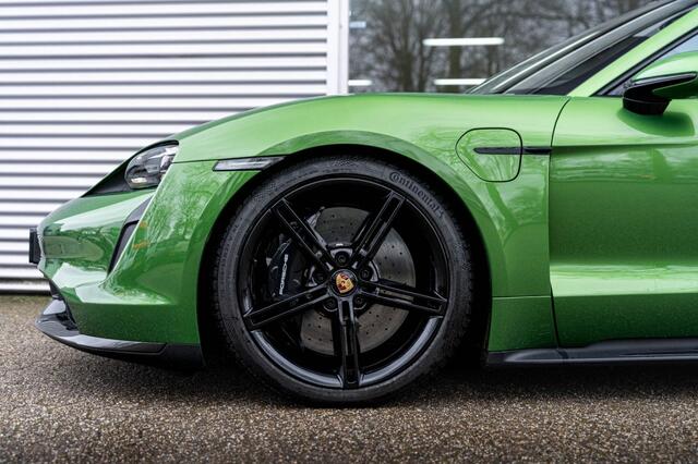 Porsche Taycan Sport Turismo Turbo S Burmester / Nachtzicht / Massage / 21 inch / Keramisch