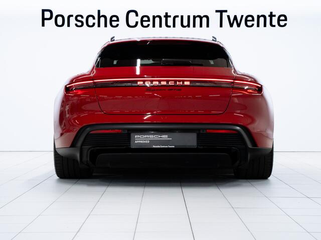 Porsche Taycan GTS Sport Turismo
