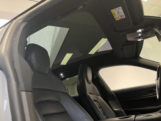 Porsche Taycan Cross Turismo 4 93 kWh | 21"LMV | PANO | 90% SOH |