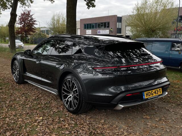 Porsche Taycan Cross Turismo 4S 93 kWh | Sport chrono | Pano | 20'' |