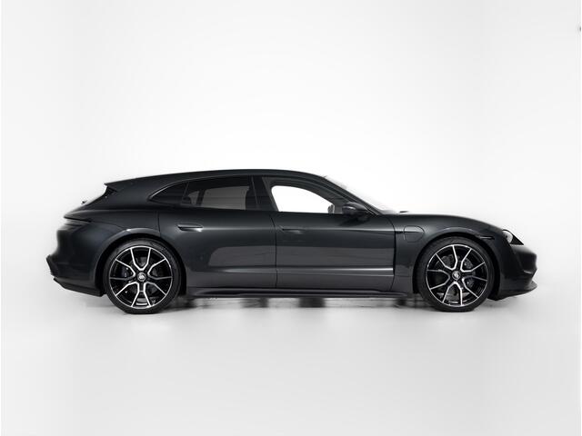 Porsche Taycan Sport Turismo