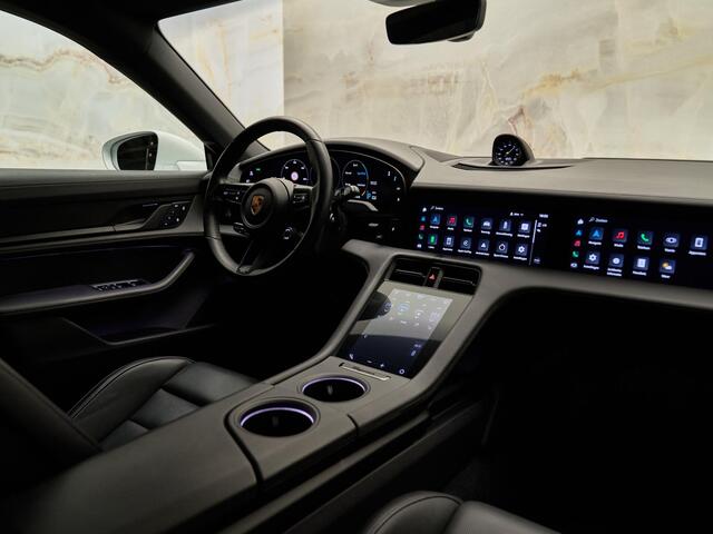 Porsche Taycan Sport Turismo, NL-auto, pano, PASM, performance battery plus, bijrijdersdisplay, ACC, HUD, sp.chrono, PDLS+, 21"