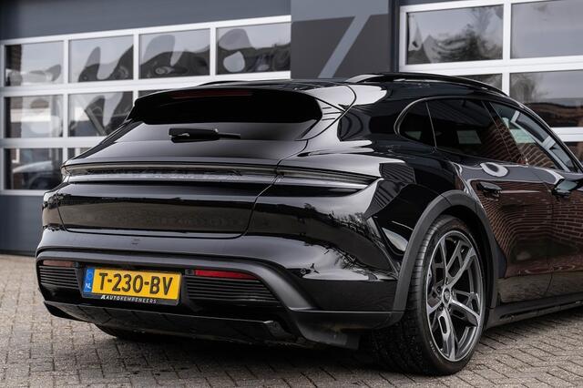 Porsche Taycan 4 93 kWh | Panorama | Luchtvering | Bose | Camera | Sport Chrono | 21' inch | BTW |