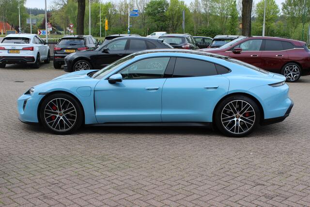 Porsche Taycan 4S Performance 84 kWh / Porsche Approved 04-2027 / SoH 92,3% / Panoramadak / 360Camera / Passenger Display / Luchtvering / Bose / 20'' / Adaptieve Stoelen / Sportchrono / Stoelventilatie+verwarming 4x / Dodehoek /
