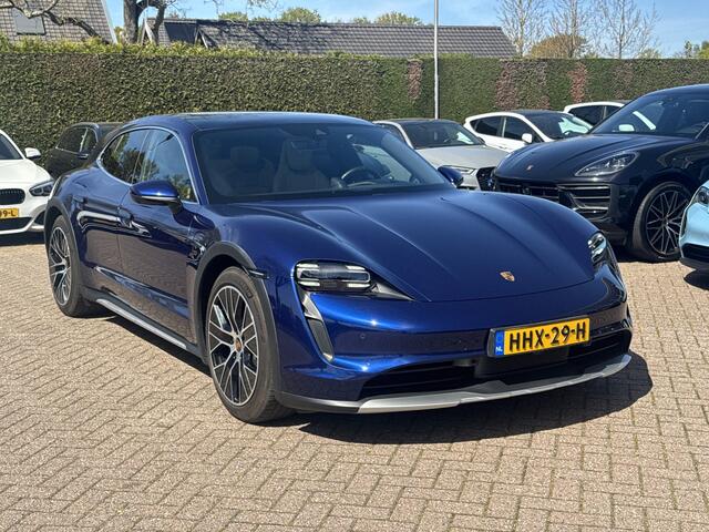 Porsche Taycan Cross Turismo 93 kWh / SOH 93,7% / Panoramadak / 360Camera / Luchtvering / Sportchrono / 20'' / Warmtepomp / Stoelverwarming 4x / DAB / CarPlay / Cruise Control