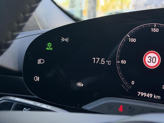 Porsche Taycan Performance 93 kWh Passenger Display | Pano | Chrono | 360 Camera