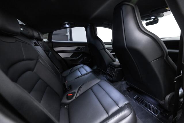 Porsche Taycan 4S Performance 84 kWh Btw auto, (¤ 49.545,45 Ex B.T.W) Dealer auto