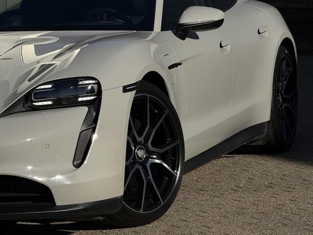 Porsche Taycan Sport Turismo 93kWh 476pk | NL-Auto/21-inch/Pano-Dak/Sport Chrono/BOSE