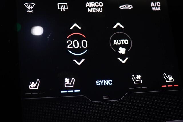 Porsche Taycan Cross Turismo 4 93 kWh | HEAD UP | BOSE | STUURVERWARMING | STOELVENTILATIE | DAB | APPLE | CAMERA | 21"
