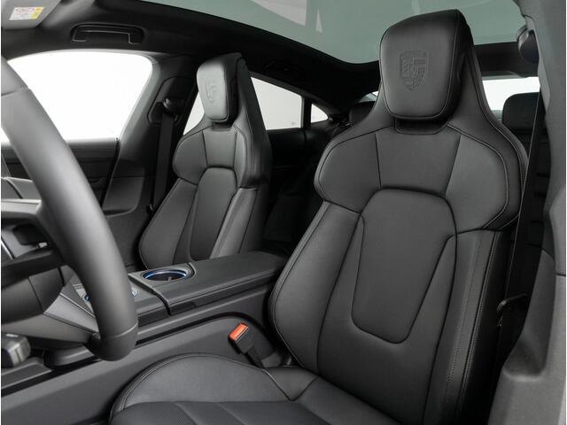 Porsche Taycan Black Edition