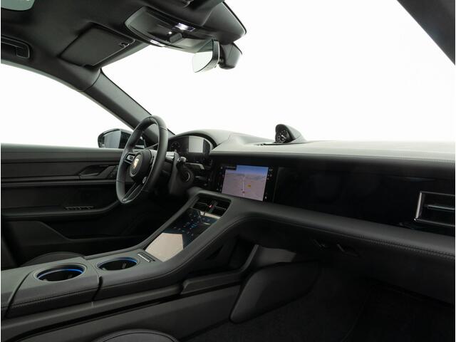 Porsche Taycan Black Edition