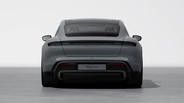 Porsche Taycan GTS