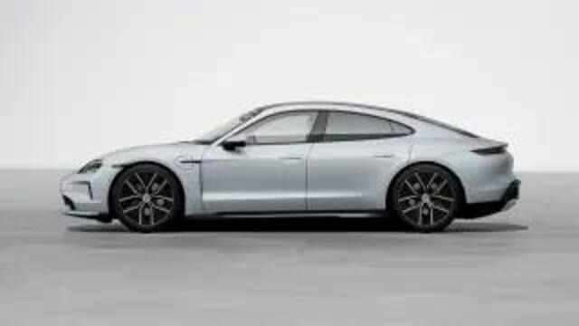 Porsche Taycan 
