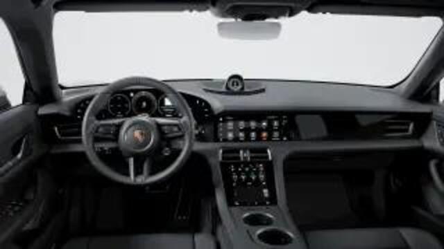 Porsche Taycan 