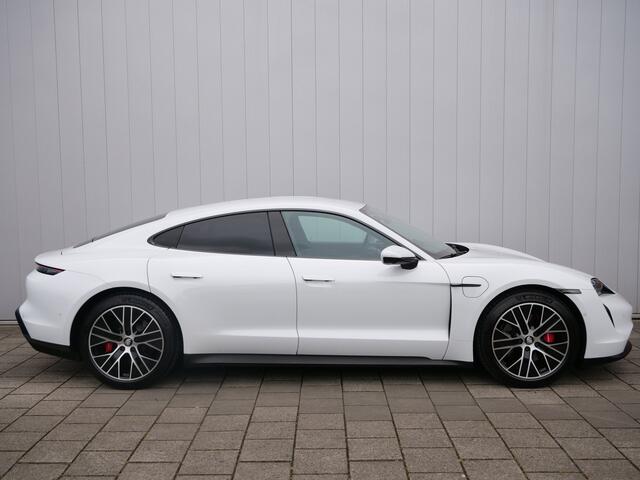 Porsche Taycan 4S Performance 490pk 84 kWh Luchtvering / 360 Camera / Leder / Nachtzichtcamera