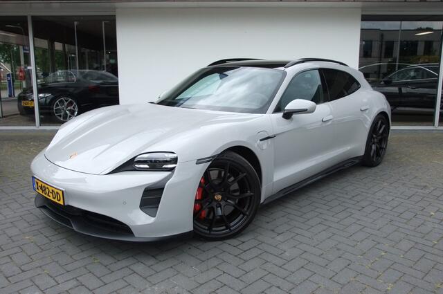 Porsche Taycan Sport Turismo/ NL auto/ Porsche Approved/ GTS uitvoering/ Bose/ Panorama GTS 93 kWh