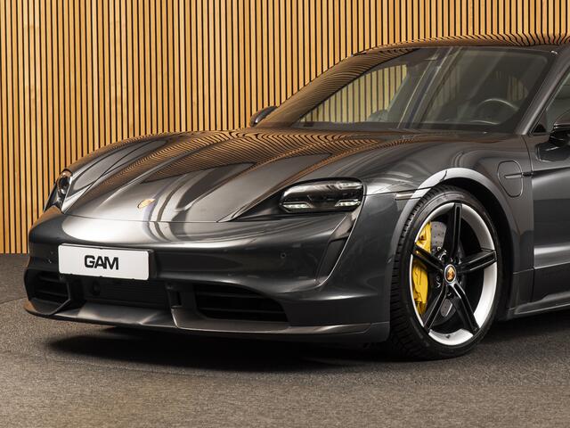Porsche Taycan Sport Turismo Turbo S 93 kWh CERAMIC | PANO | 18VOUDIG | CARBON