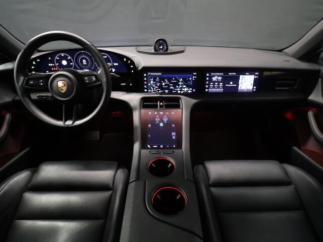 Porsche Taycan Cross Turismo 4 93 kWh [LUCHTVERING, ADAPTIVE CRUISE, MEMORY SEATS, APPLE CARPLAY, ANDROID, CAMERA, PDC V+A, STOELVERWARMING, DIGITAL DASH, MULTIFUNCTIONEEL STUURWIEL, ELEKTRISCHE ACHTERKLEP, NAVIGATIE, NIEUWSTAAT]