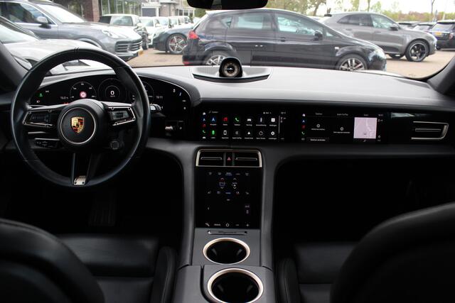 Porsche Taycan Cross Turismo 4 93 kWh / SoH 92,2% / Panoramadak / 360Camera / Passenger Display / Adaptieve Stoelen / Luchtvering / 21'' / Bose / Keyless / Sportchrono / Stoelventilatie / Stoelverwarming 4x / DAB / Cruise Control