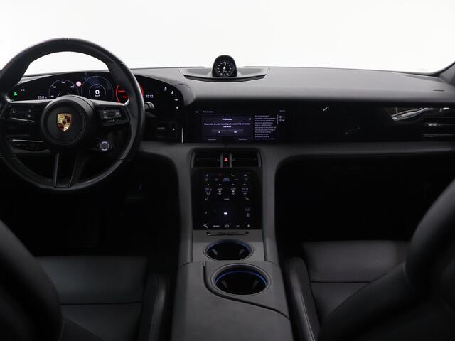 Porsche Taycan Cross Turismo 4S 93 kWh | Bose Audio | Panoramadak | Sport-Chrono | PTV Plus | Motorsound-Systeem | Warmtepomp | GT Sportstuur + verwarming | Adaptieve CruiseControl | 14-wegs comfortstoelen | PASM | PDLS+ | 360 Camera |