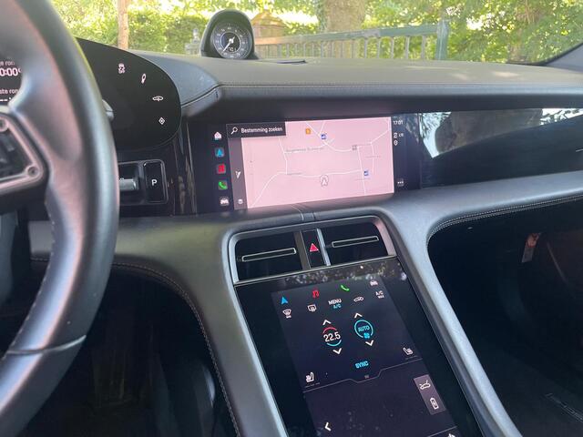 Porsche Taycan Sport Turismo 4S 93 kWh Panorama 21" Sport Chrono 360 Camera Warmtepomp